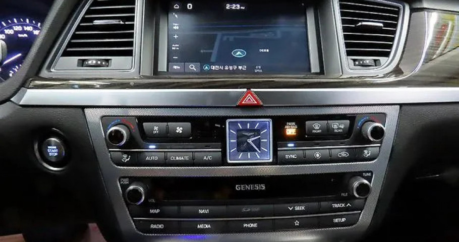 Genesis G80 