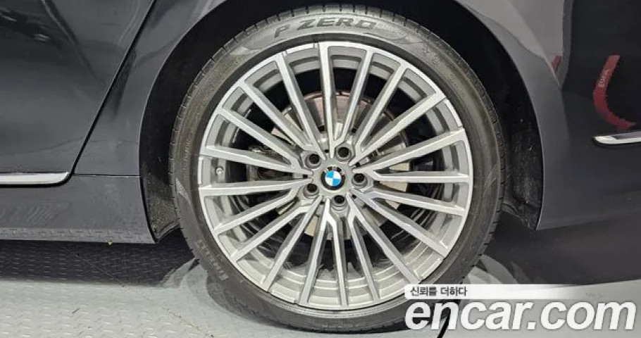 Bmw 7-Series 