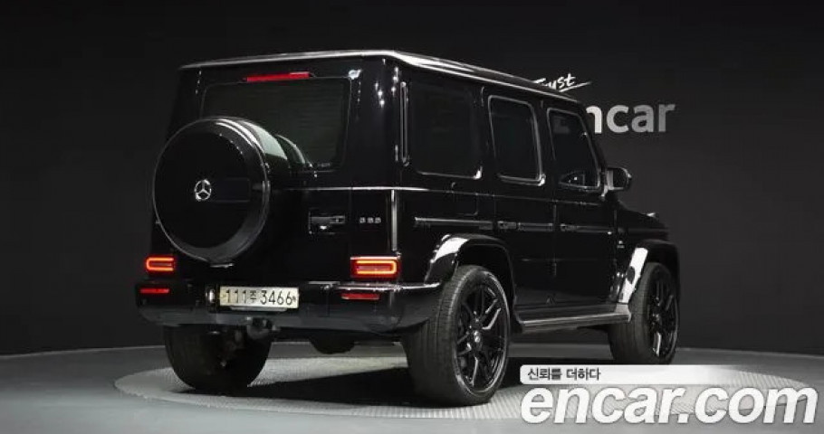 Mercedes-Benz G-Class 