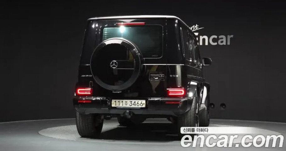 Mercedes-Benz G-Class 