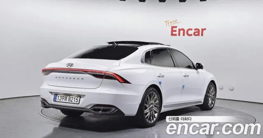 Hyundai Grandeur 