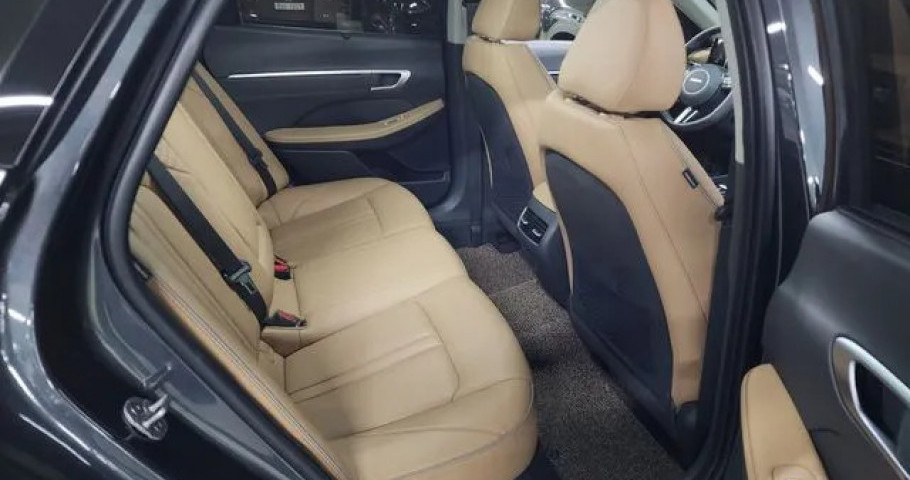 Hyundai Sonata 