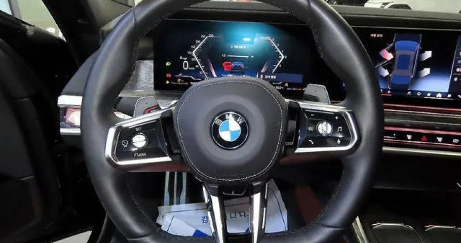 Bmw 7-Series 