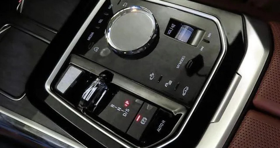 Bmw 7-Series 