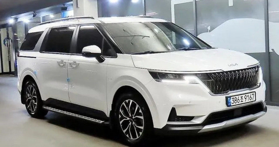 Kia Carnival 