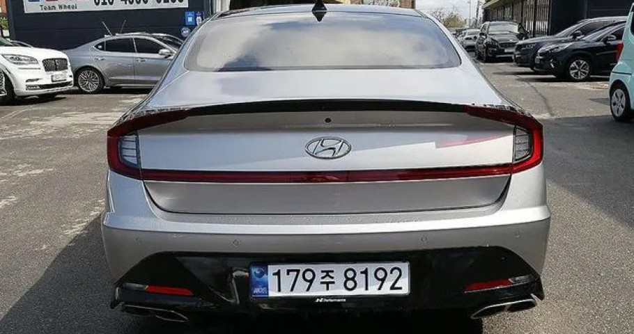Hyundai Sonata 