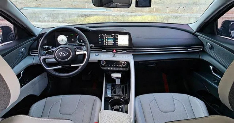 Hyundai Avante (Elantra) 