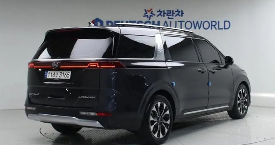 Kia Carnival 