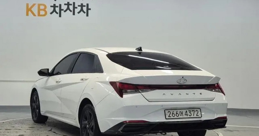 Hyundai Avante (Elantra) 