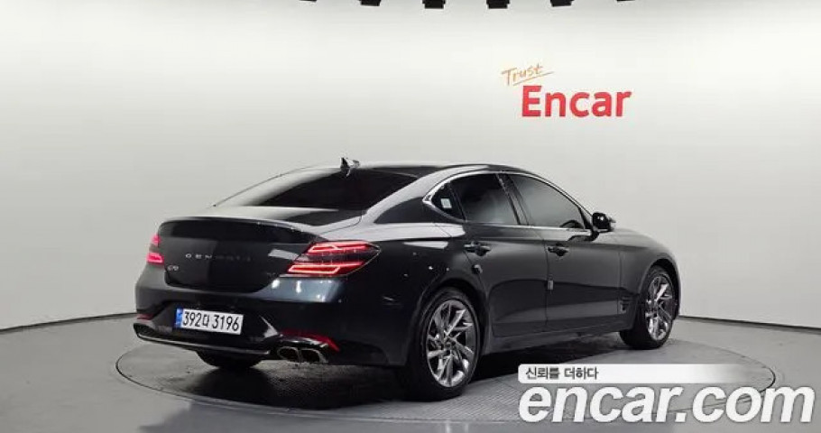 Genesis G70 