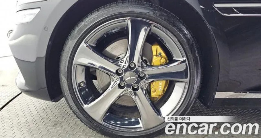 Genesis G80 