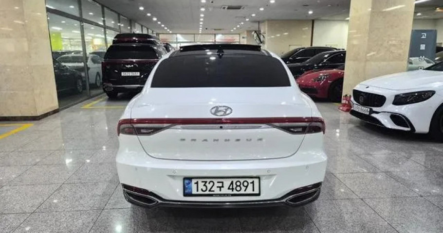Hyundai Grandeur 
