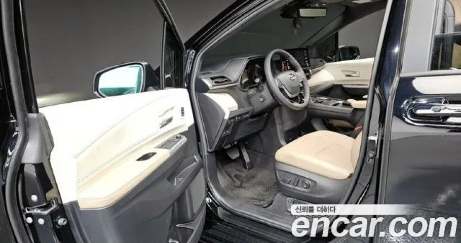 Toyota Sienna 