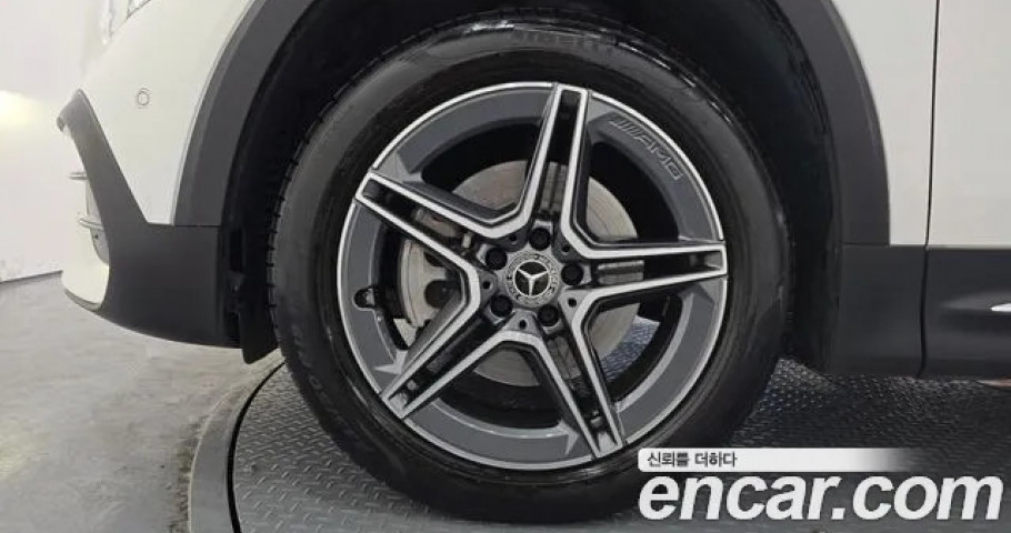 Mercedes-Benz Glb-Class 