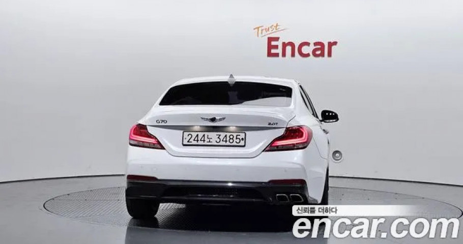 Genesis G70 
