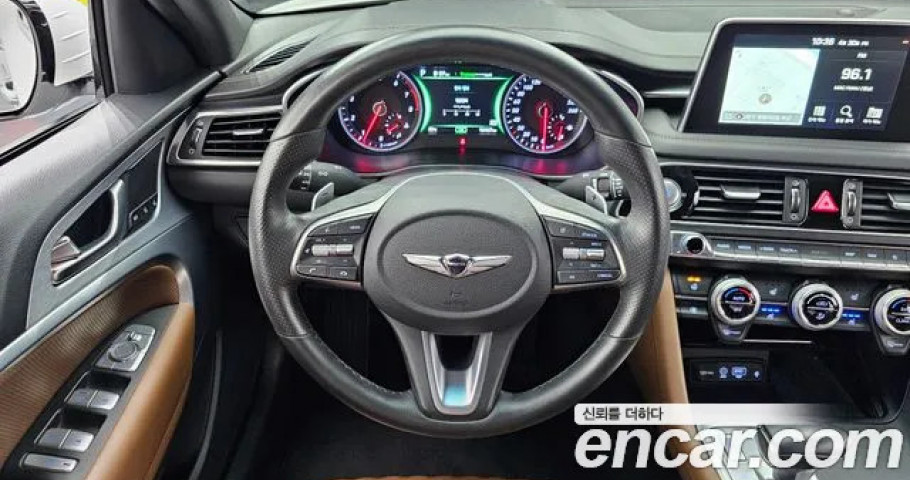 Genesis G70 