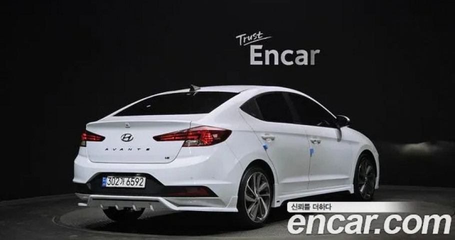 Hyundai Avante (Elantra) 