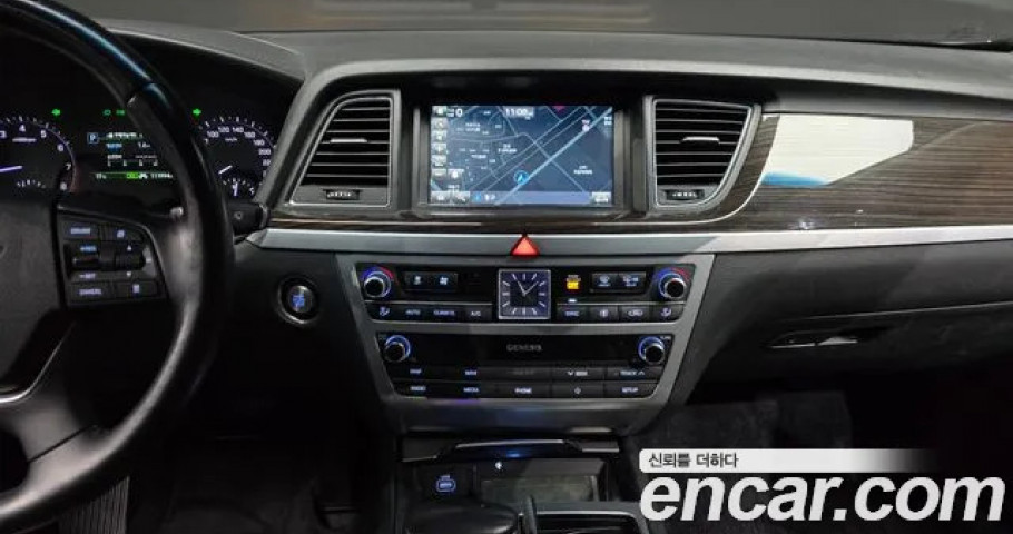 Genesis G80 