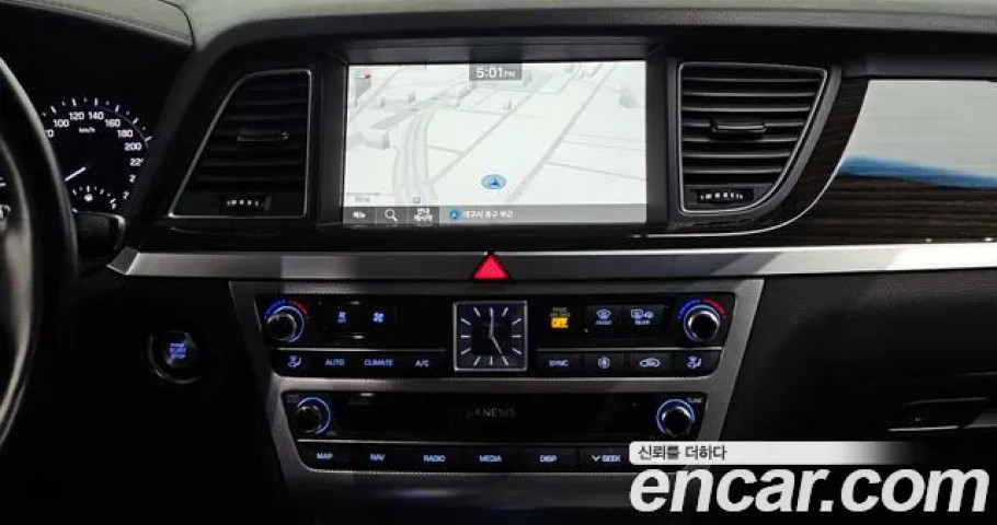 Genesis G80 