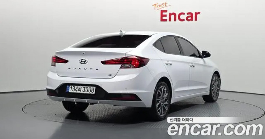 Hyundai Avante (Elantra) 