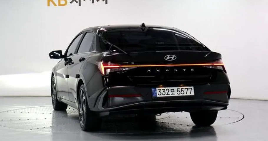Hyundai Avante (Elantra) 