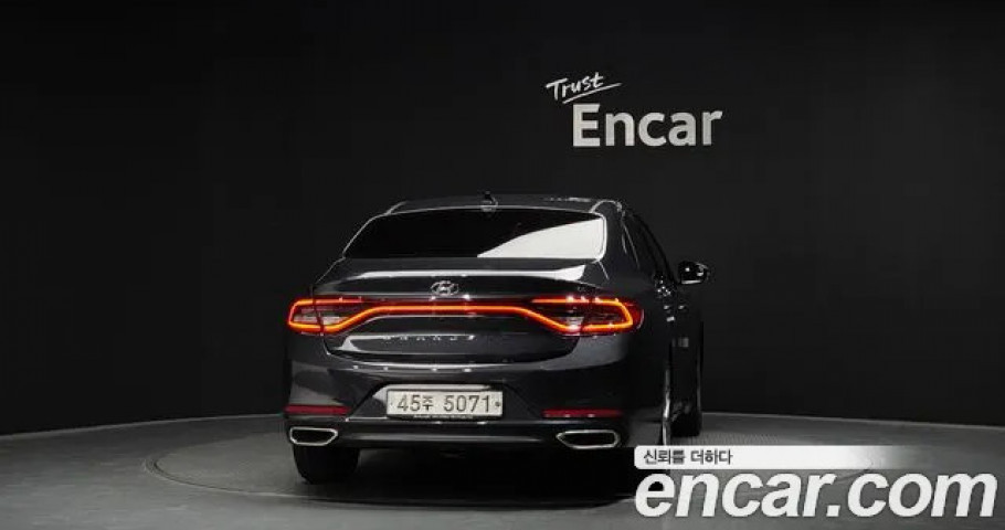 Hyundai Grandeur 