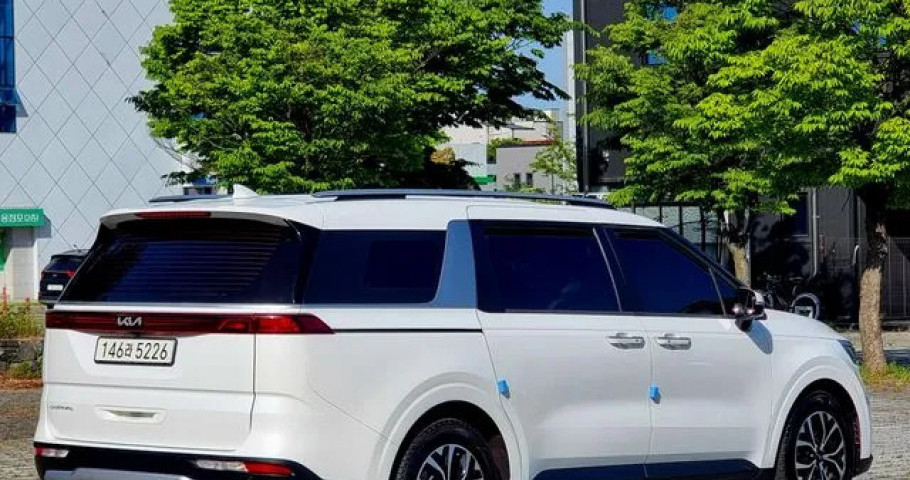 Kia Carnival 