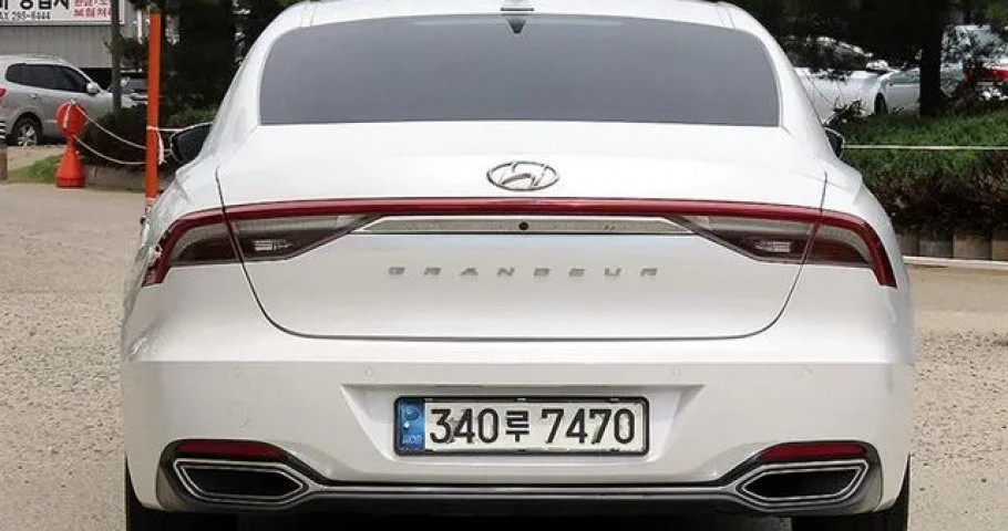Hyundai Grandeur 