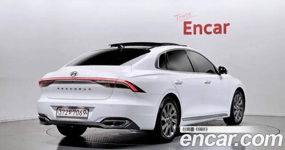 Hyundai Grandeur 