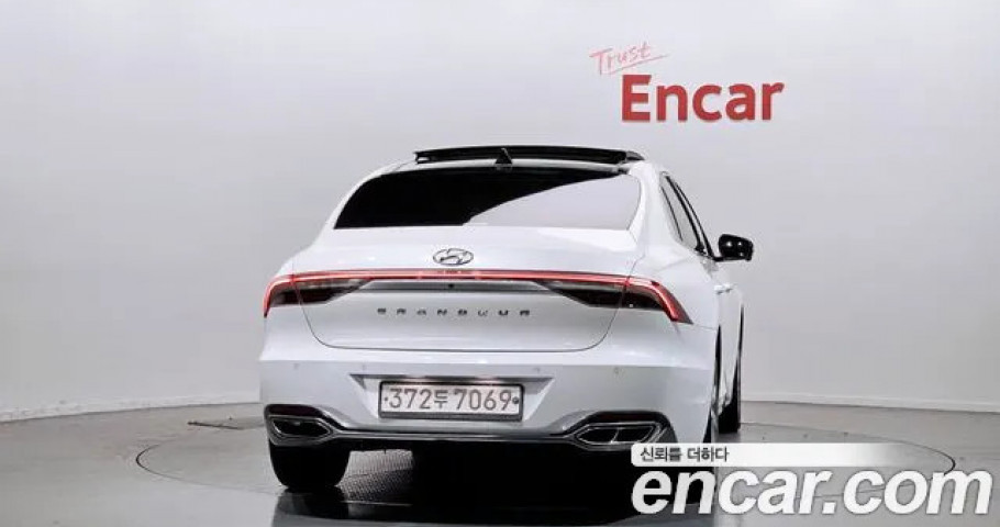 Hyundai Grandeur 