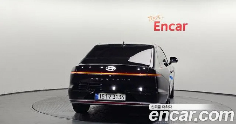 Hyundai Grandeur 