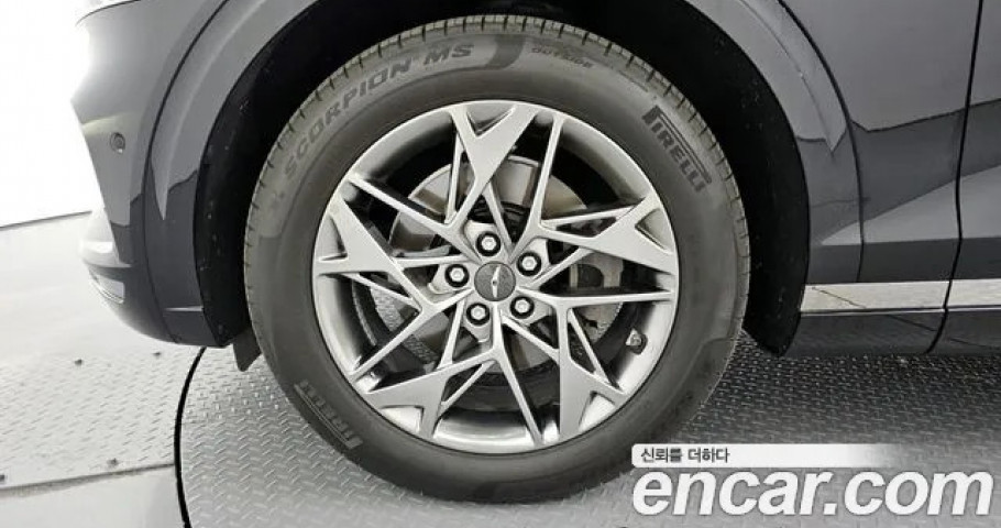 Genesis Gv70 