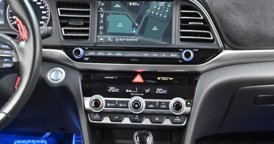 Hyundai Avante (Elantra) 
