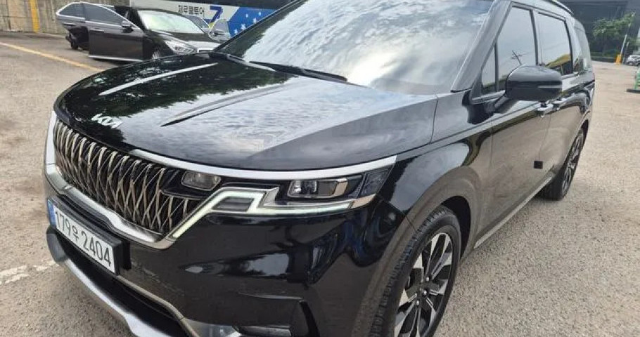 Kia Carnival 