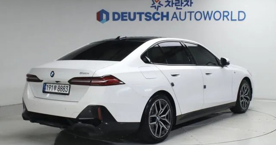 Bmw 5-Series 