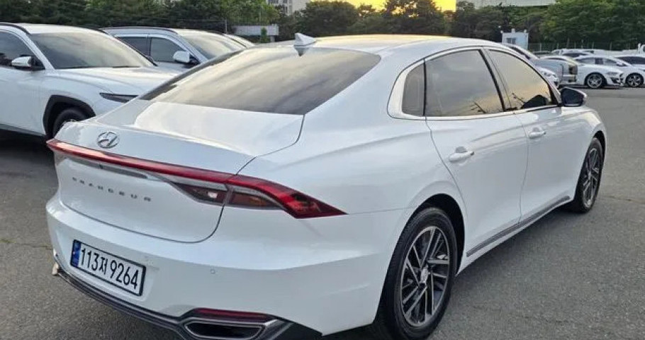 Hyundai Grandeur 