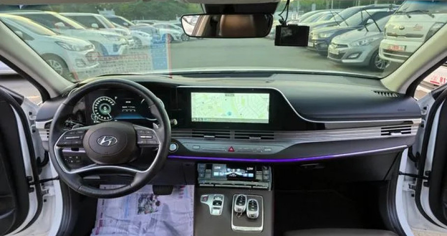 Hyundai Grandeur 