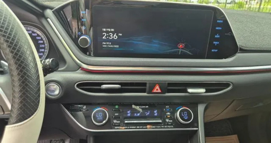 Hyundai Sonata 
