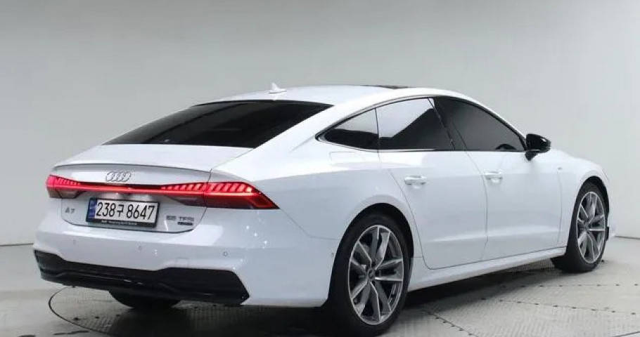 Audi A7 