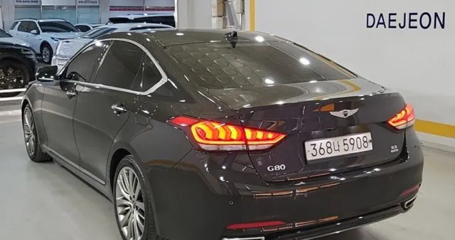 Genesis G80 