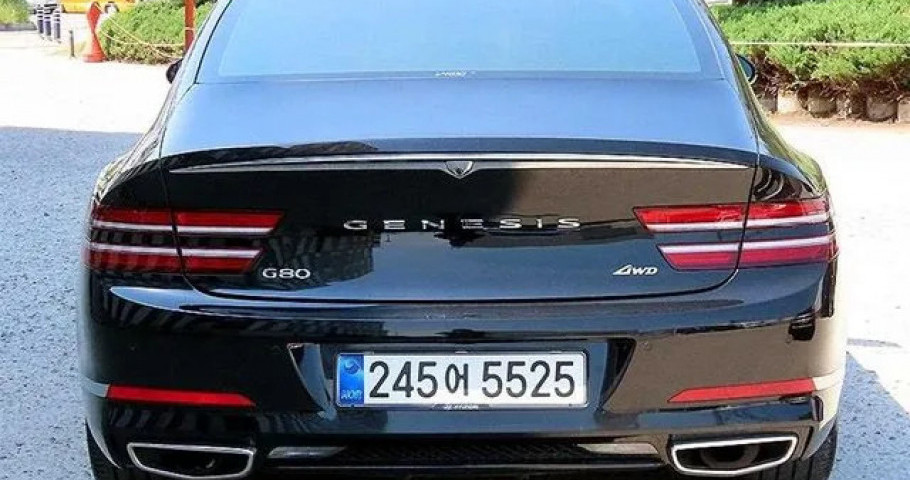 Genesis G80 