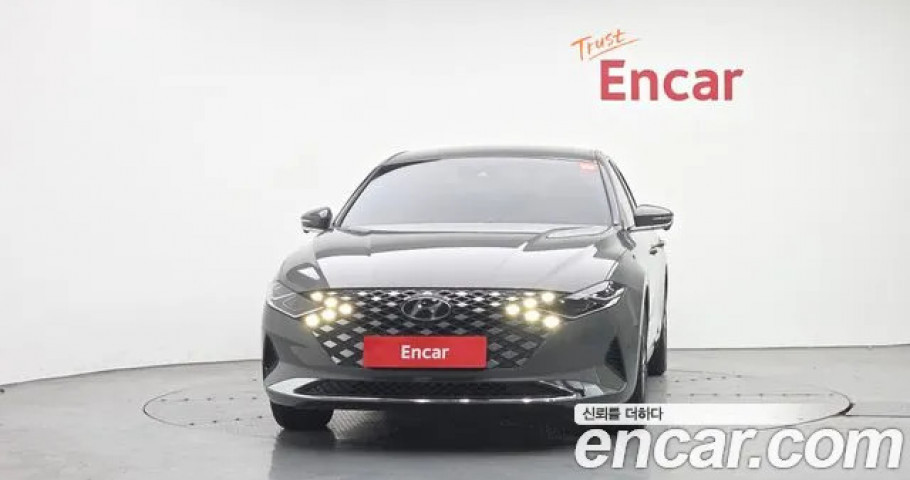 Hyundai Grandeur 