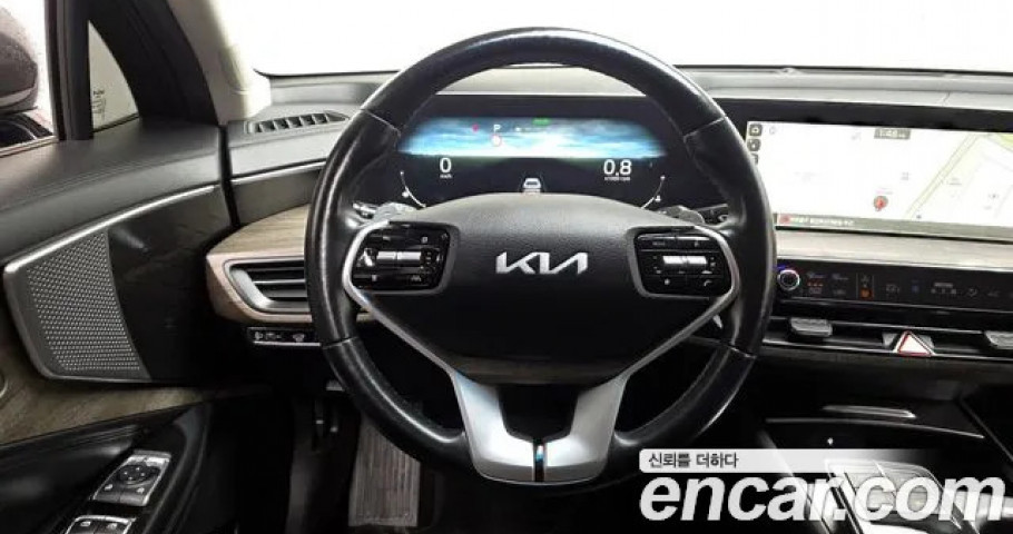 Kia K8 