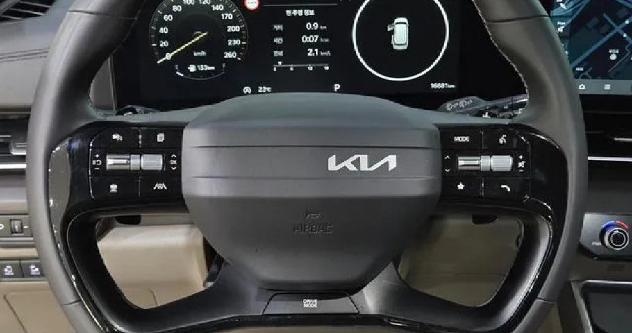 Kia Carnival 