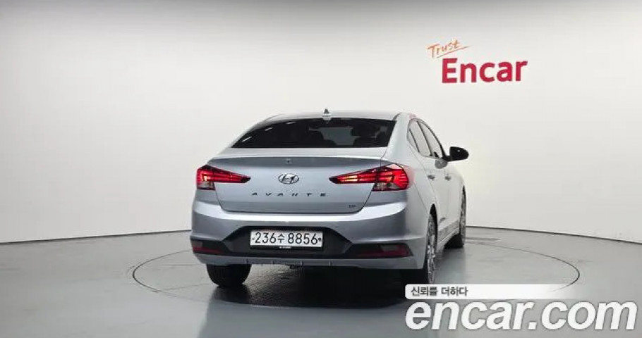 Hyundai Avante (Elantra) 