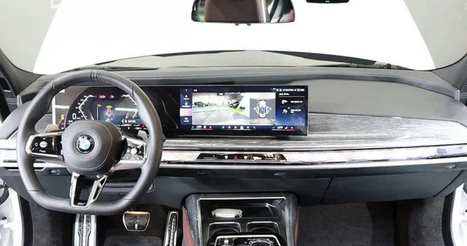 Bmw 7-Series 