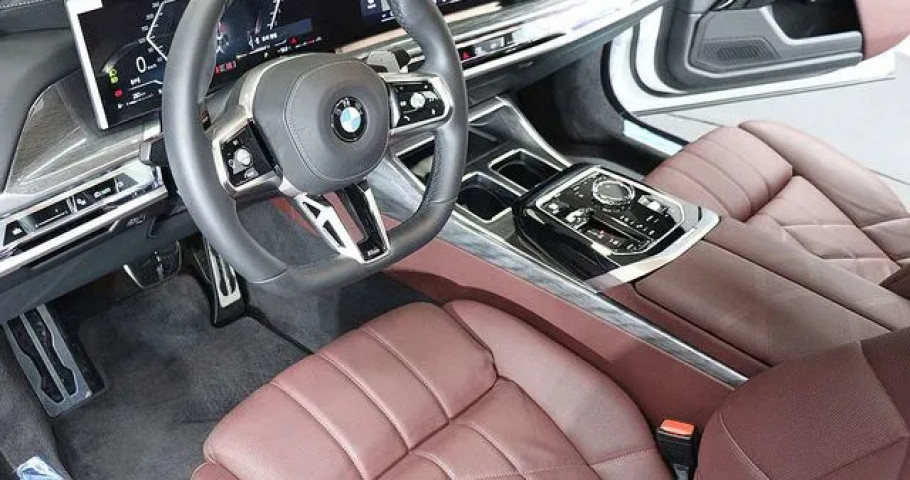 Bmw 7-Series 