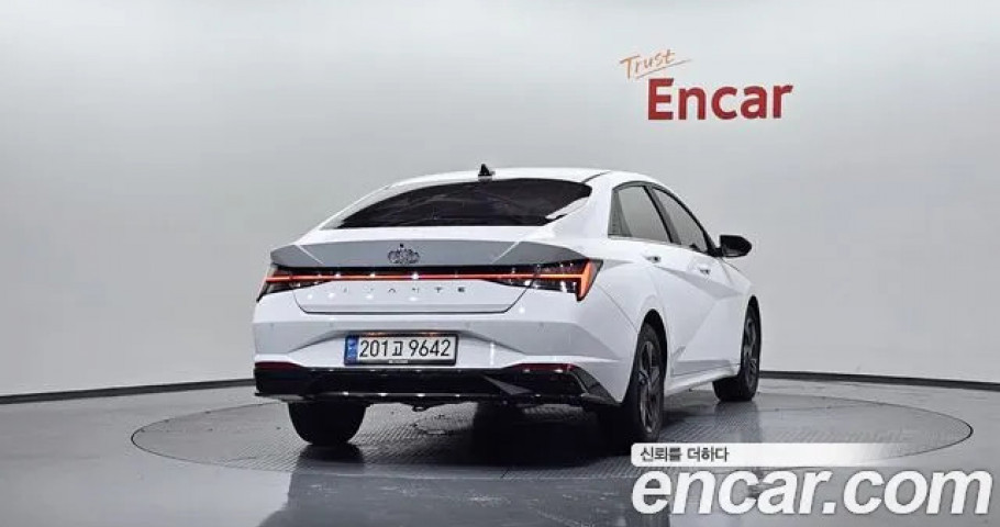 Hyundai Avante (Elantra) 