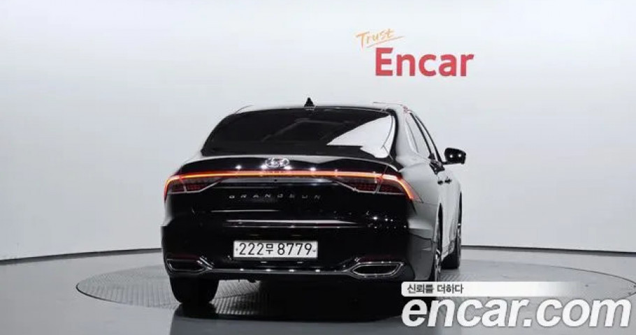 Hyundai Grandeur 