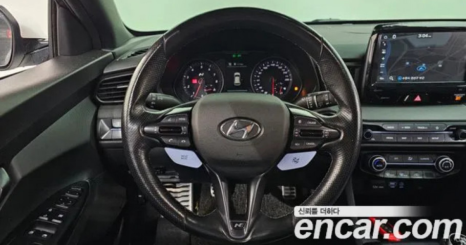 Hyundai Veloster 